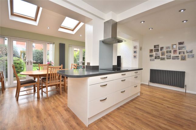 68, Lulworth Crescent, West Yorkshire photo 3