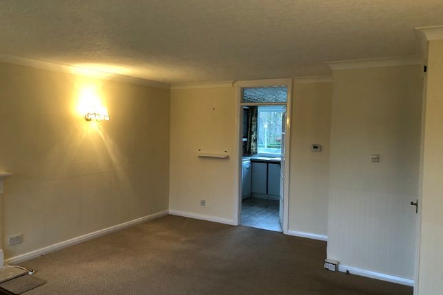 Flat to rent in Dorchester Road, Solihull