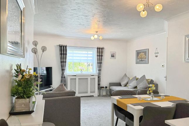 Apartment 11, Westholme Close, Congleton photo 3