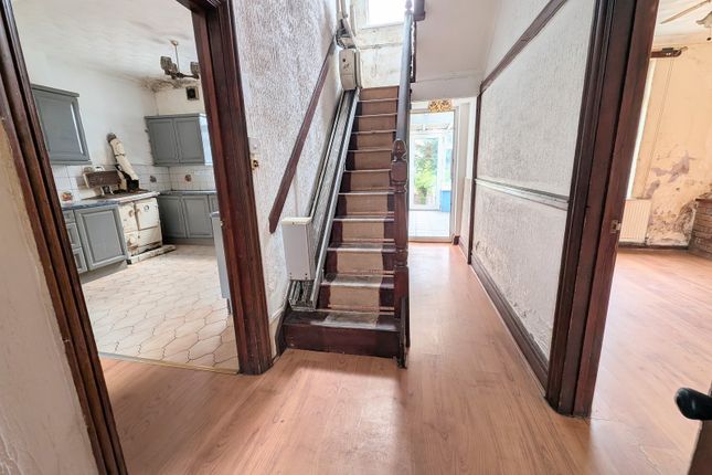 6, Zoar Road, Ystalyfera photo 4