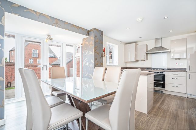 2, Pashmina Avenue, Stoke-on-Trent photo 4