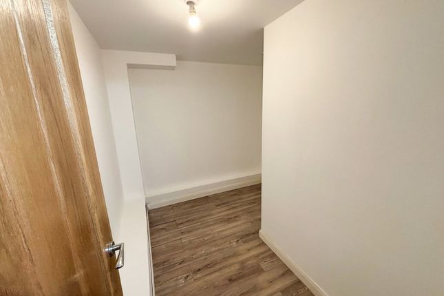 Tomlinson House, 325,B4, Tyburn Road, Birmingham photo 4