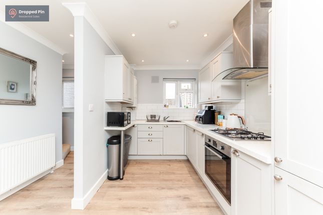 21b, High Street, Uckfield photo 4