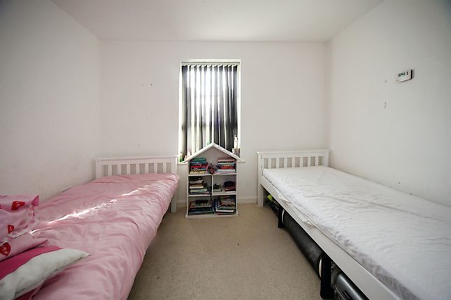 Flat for sale in Frenchs Avenue, Dunstable