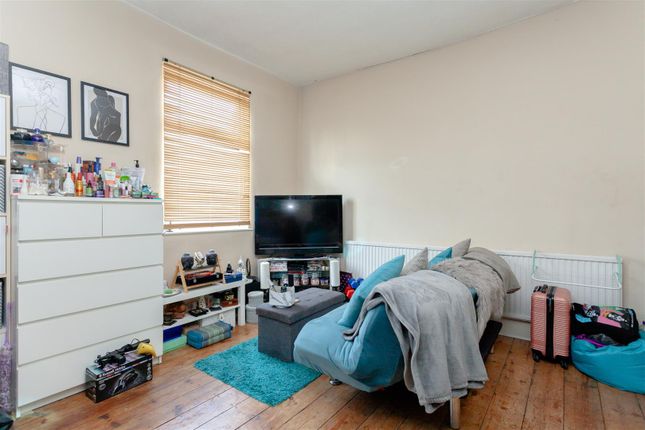 Property for sale in Rectory Road, London
