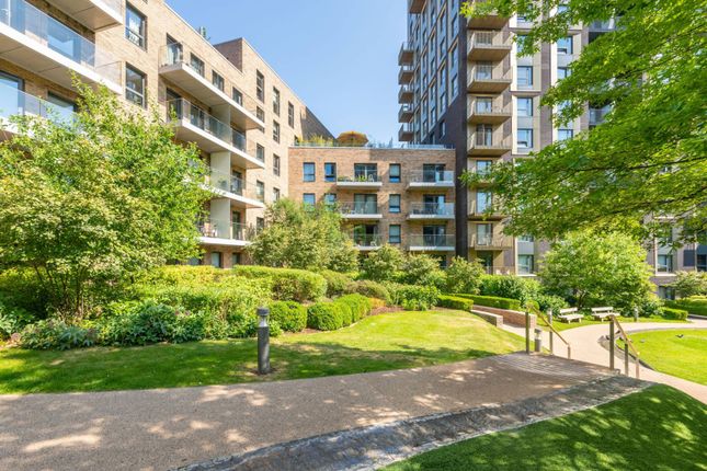 Flat for sale in Empire Way, Wembley Park, Wembley