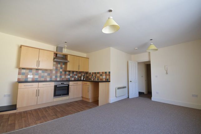 Flat to rent in The Square, Hartland, Bideford