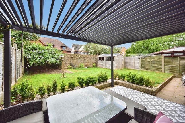 13, Frognal Gardens, Teynham, Sittingbourne photo 4