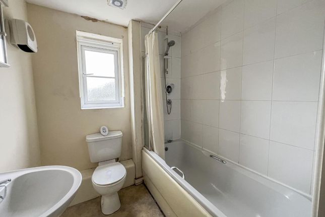 Flat for sale in Cavalier Court, Siddeley Avenue, Coventry