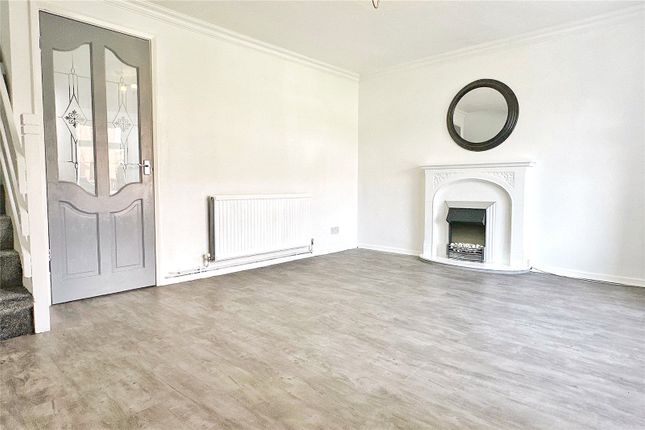 17, Earnshaw Close, Greater Manchester photo 2