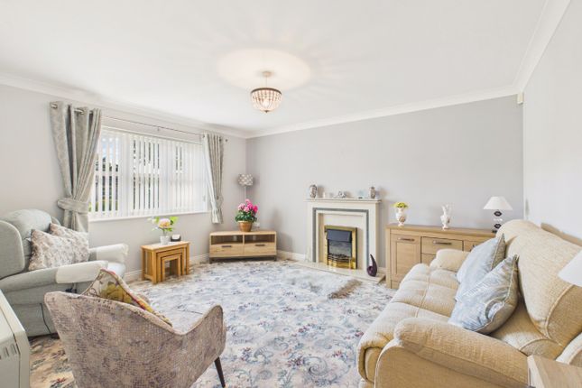 8 Cottage Green, The Garth, East Riding of Yorkshire photo 2