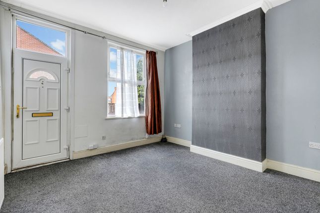 14 Maud Street, Nottingham photo 2