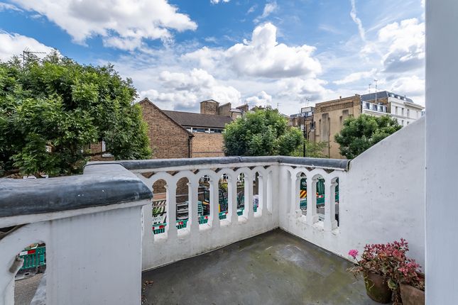Flat 2, 46, Cumberland Street, London photo 4