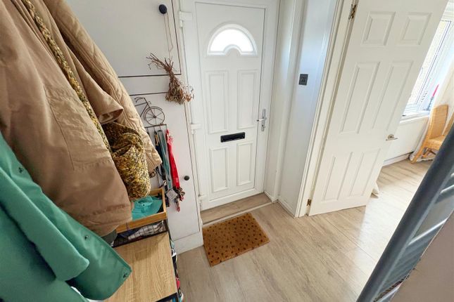 44, Minehead Road, Bristol photo 3