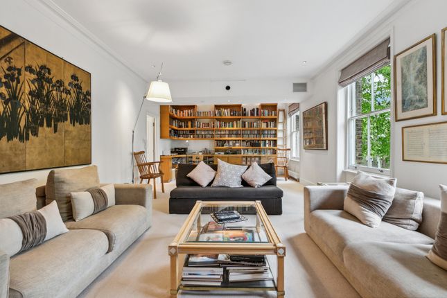 Flat to rent in Alwyne Place, Canonbury