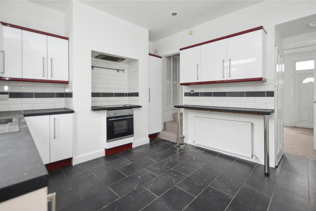 14, Quarry Hill, Leeds photo 4
