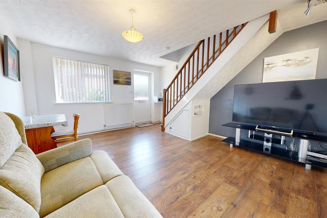 20, Sundew Close, Weymouth photo 2