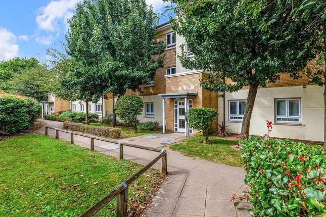 Flat for sale in Viridian Court, Ashford Road