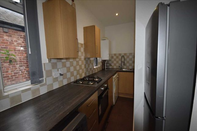 Thumbnail Flat to rent in Grenville Street, Stockport