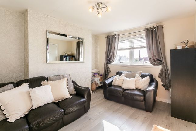 14, Cinderhall Place, Tranent photo 2