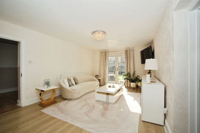 Gwaun Miskin House, Mill Lane, Pontyclun photo 3