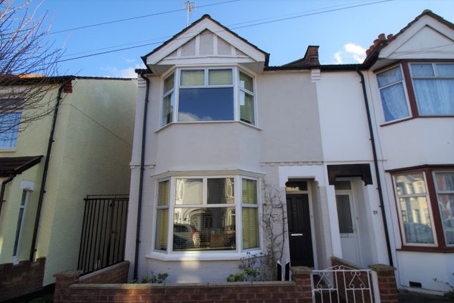 Thumbnail End terrace house to rent in Princes Avenue, Watford