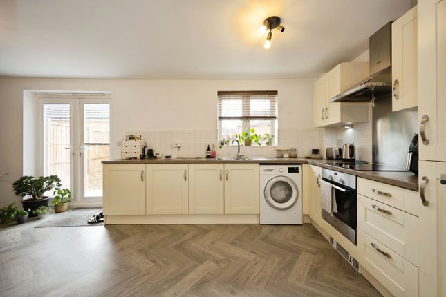 8, Markham Rise, Bedfordshire photo 4
