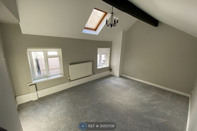 Flat, A Kirkgate Otley, Otley photo 5