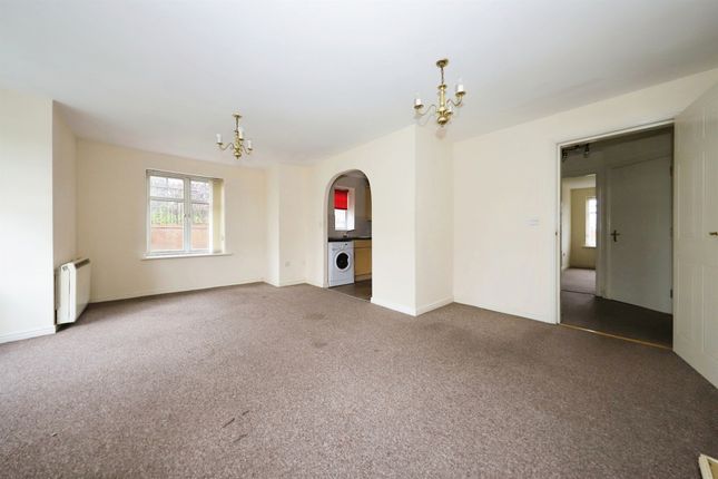 Flat for sale in Pennant Court, Penn Road, Wolverhampton
