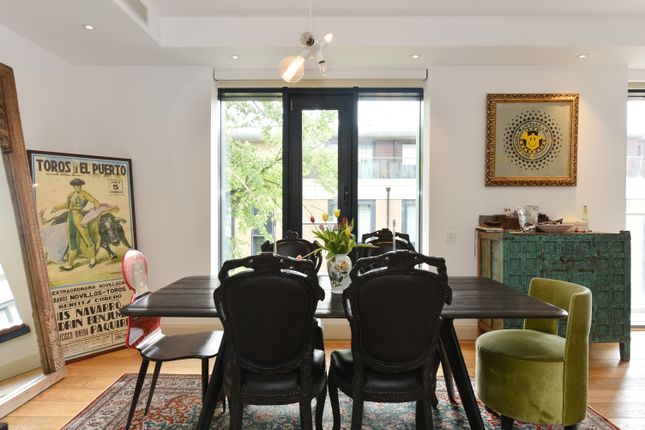 10, Gloucester Avenue, London photo 5