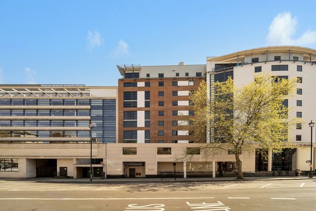 Flat Apartment 63, 203, Buckingham Palace Road, London photo 2