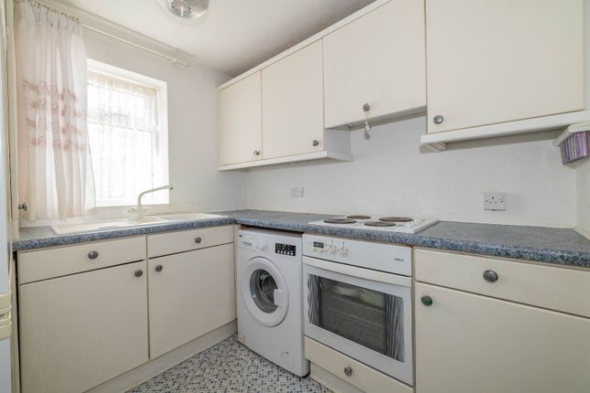 9, Rivers Road, Sittingbourne photo 4