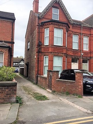 Thumbnail Flat to rent in Church Road, West Kirby, Wirral