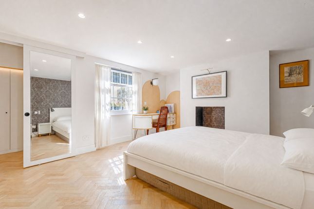 30 Lloyd Baker Street, London photo 4