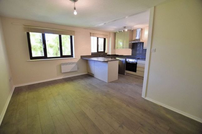 Brockway Close, London photo 2