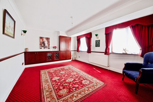 30A,, Rosedale Road, Romford photo 4