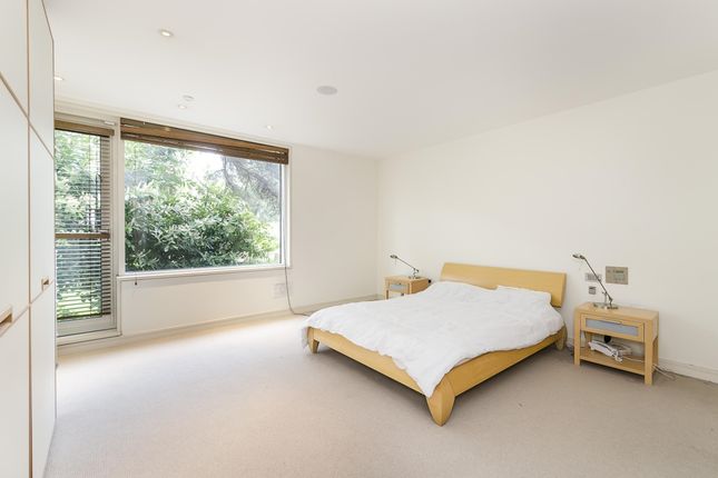 4, Tercelet Terrace, London photo 5