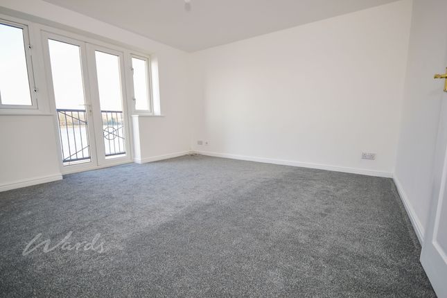 37, Applecross Close, Rochester photo 3