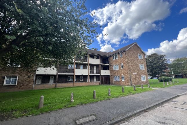 2-bed flat on 10, Gurney House, Hayes, £350,000
