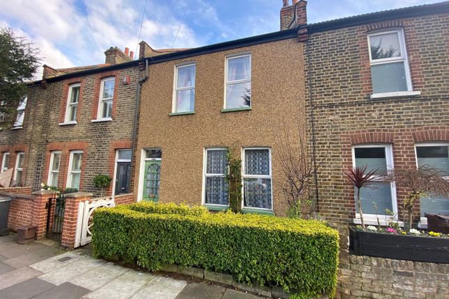 Find 2 Bedroom Houses for Sale in Colliers Wood - Zoopla