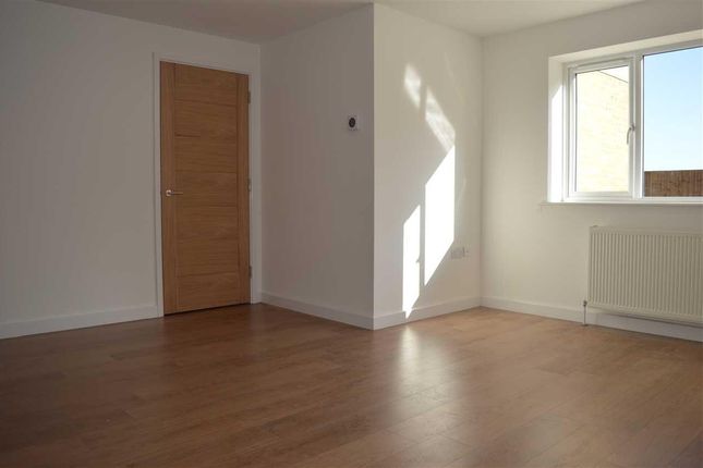 Flat 9, Eloise Court, Dartford photo 5