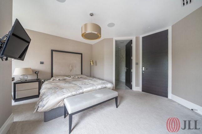 Flat for sale in Miram House, Cockfosters Road, Barnet