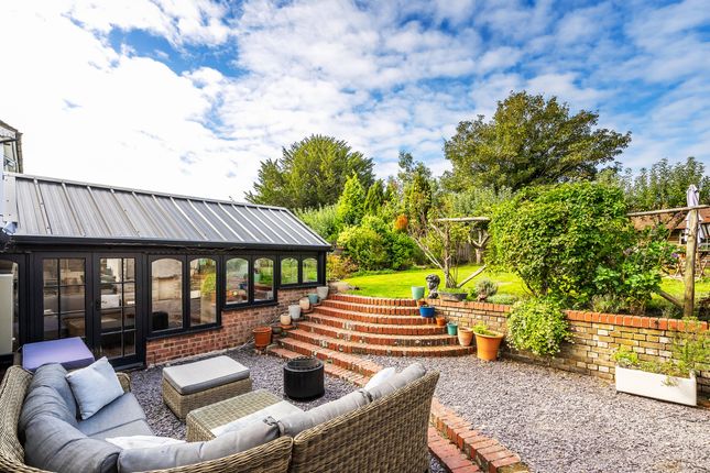 Well Cottage, Edenbridge photo 2