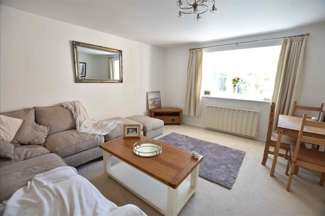 Flat for sale in Redford Close, Feltham