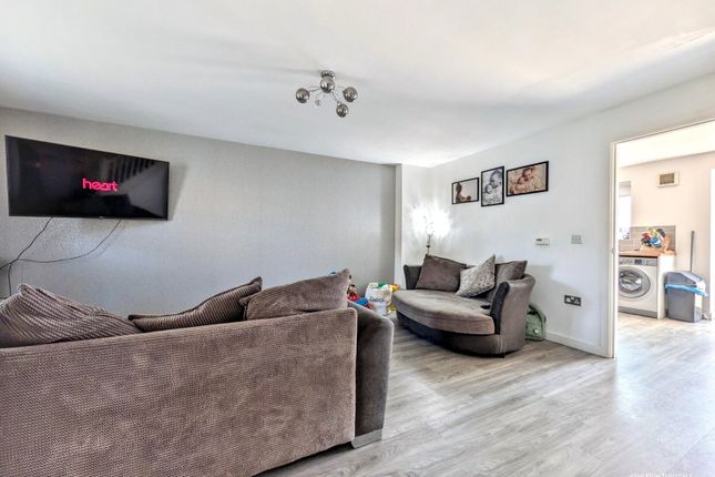 20, Weavers Avenue, Frizington photo 2