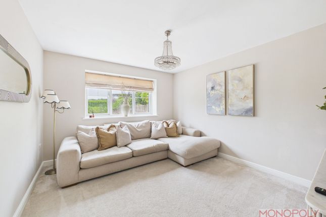 4 Oaklands Avenue, Wrexham photo 4