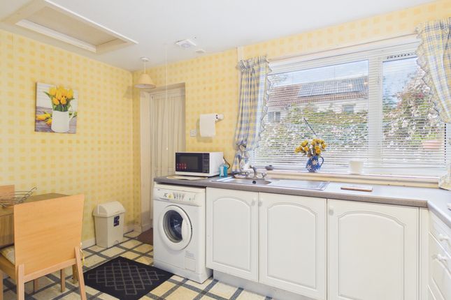 16, Glendevon Court, Blairgowrie photo 4