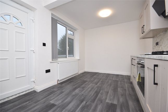 182, Town Street, Leeds photo 4