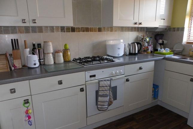 Terraced house to rent in Hatch Mead, West End, Southampton