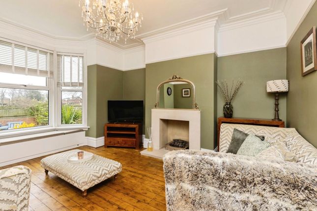 17, Warrels Grove, Leeds photo 3